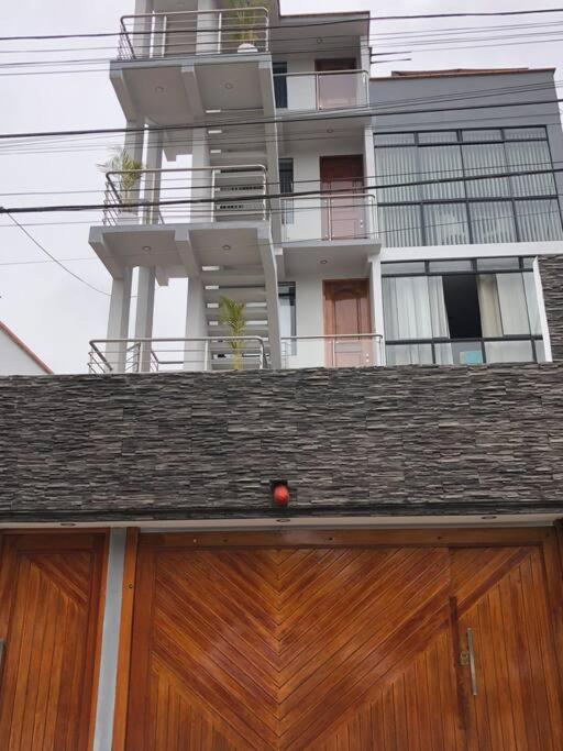 Siéntete un turista como en casa Lima Exterior foto